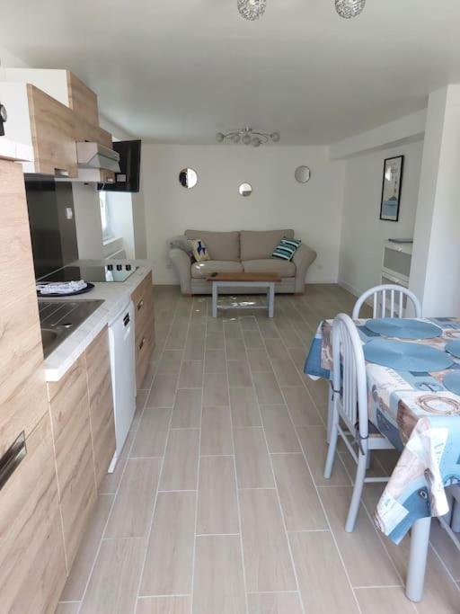 T2 A Benodet Avec Jardin Chez Charlotte & Jose Apartment Ngoại thất bức ảnh